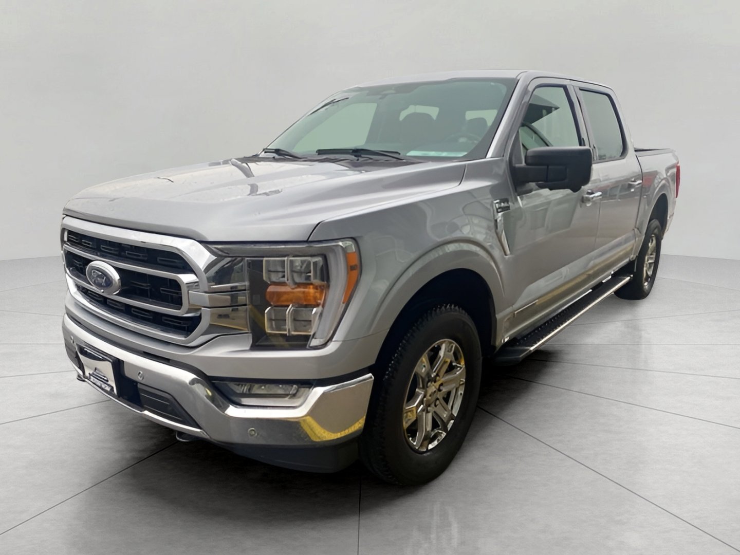 Used 2023 Ford F150 XLT w/ Equipment Group 302A High image 4