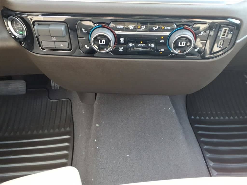 New 2026 Chevrolet Silverado 2500 LT w/ All Star Edition AWD/4WD image 21