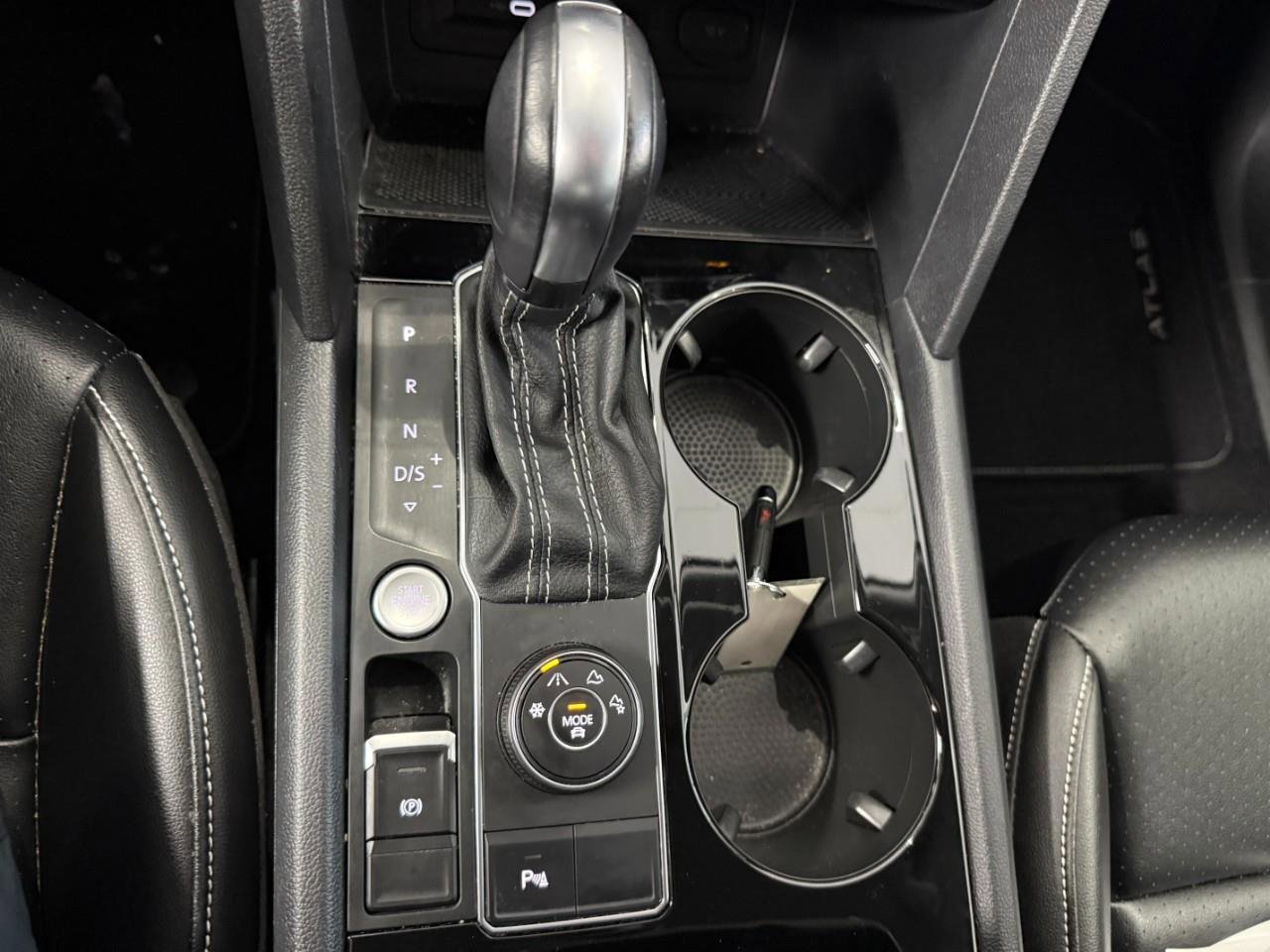 Used 2022 Volkswagen Atlas SE image 17