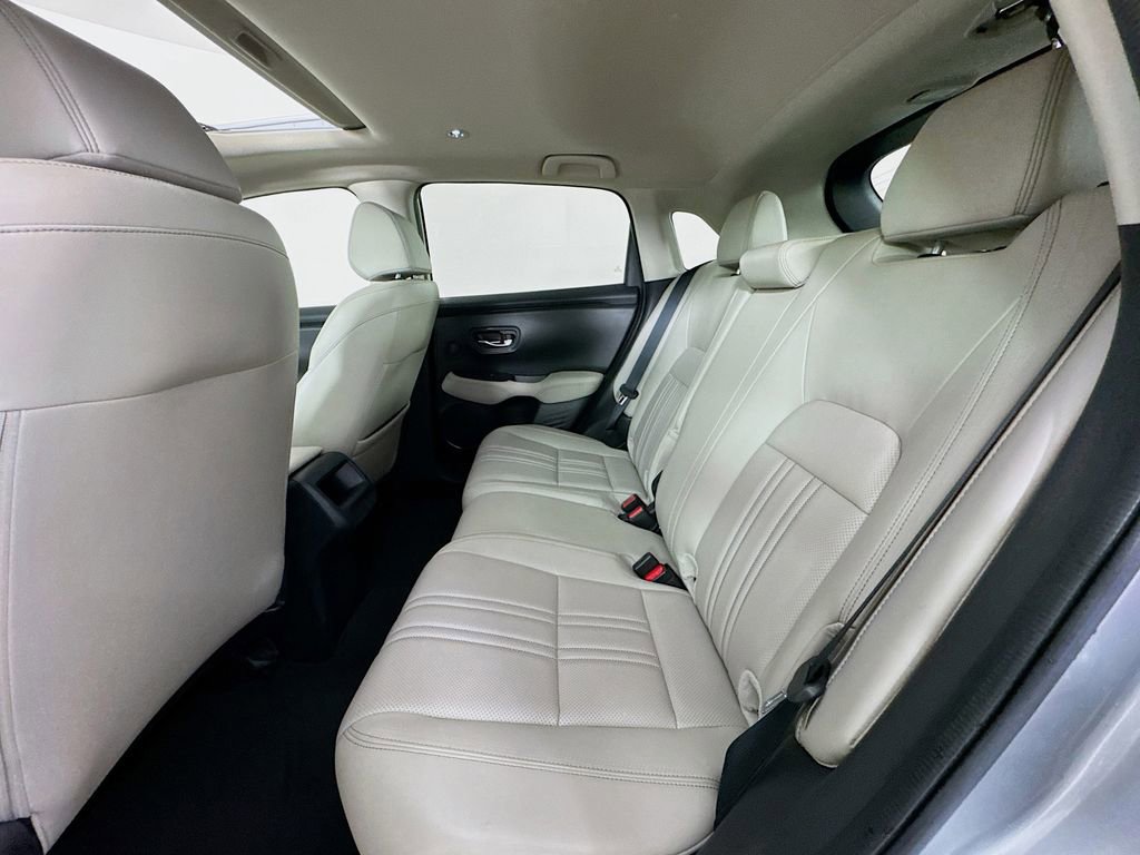 Used 2024 Honda HR-V EX-L image 32