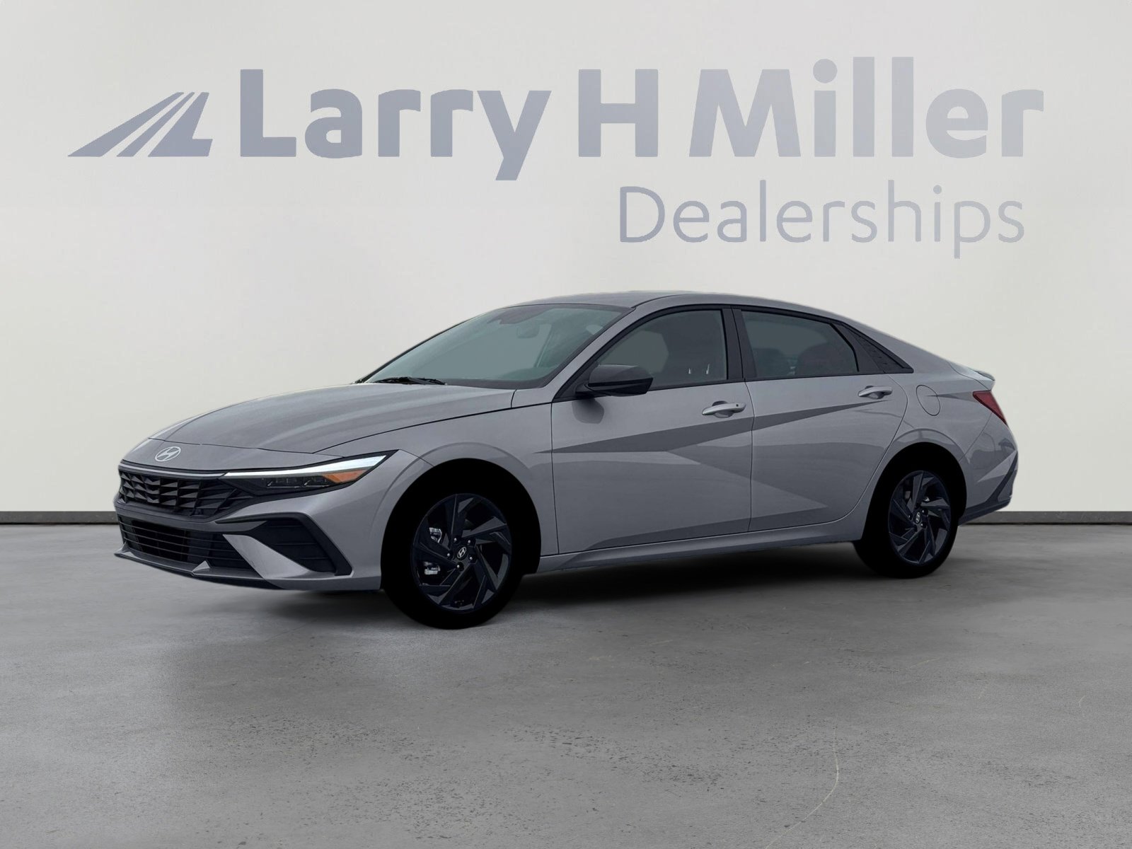 New 2026 Hyundai Elantra Sport image 2