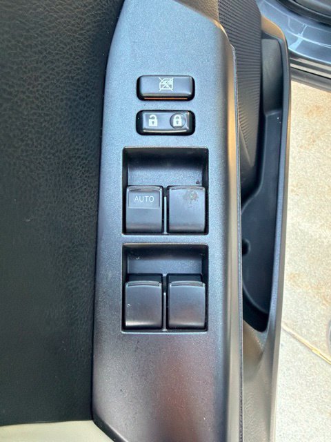 Used 2017 Toyota RAV4 XLE w/ Convenience Package AWD/4WD image 17