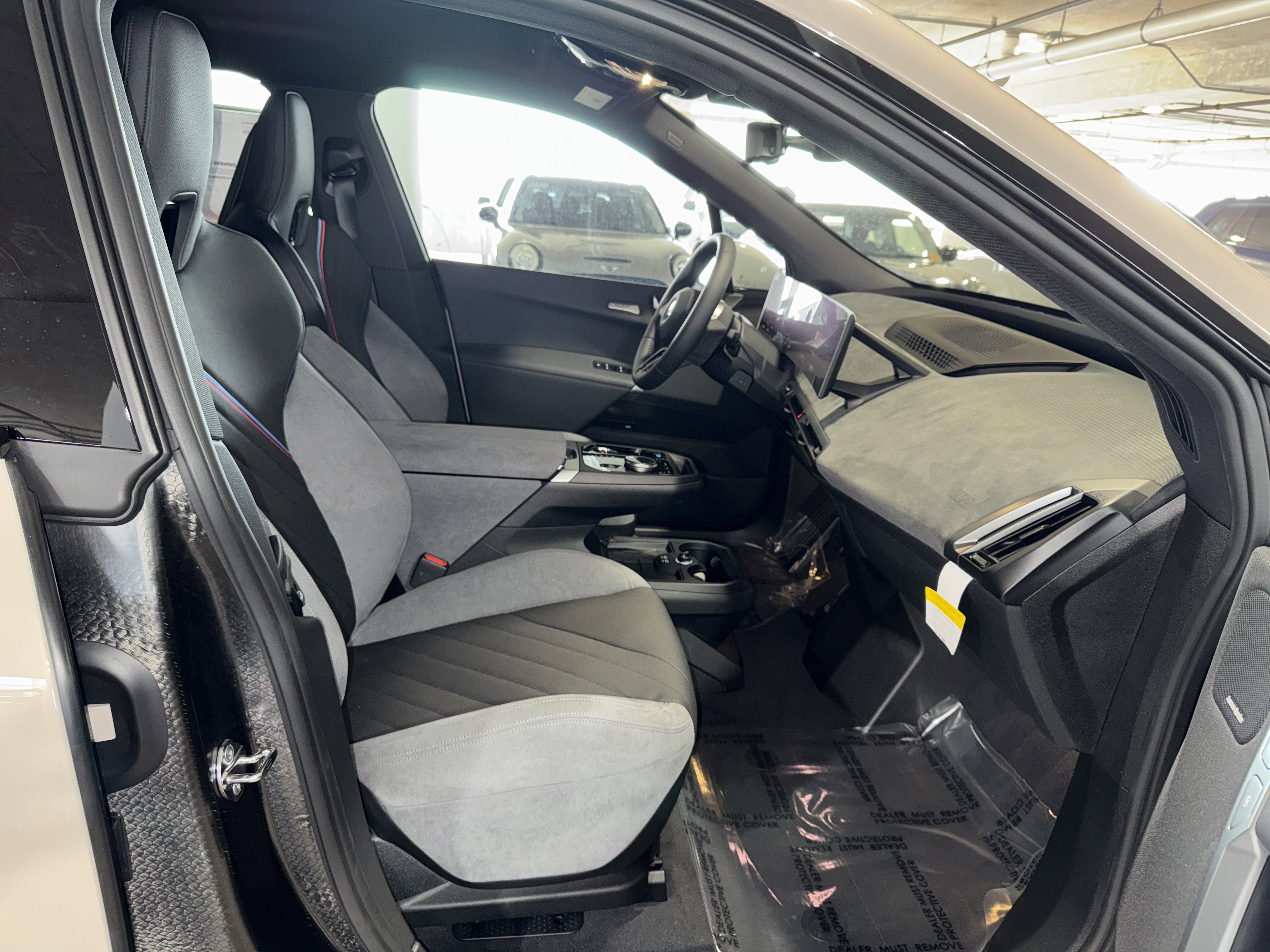 New 2026 BMW iX xDrive45 w/ M Sport Package image 9