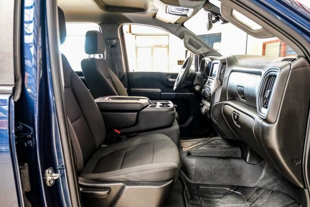 Used 2023 Chevrolet Silverado 2500 Custom w/ Custom Convenience Package image 29