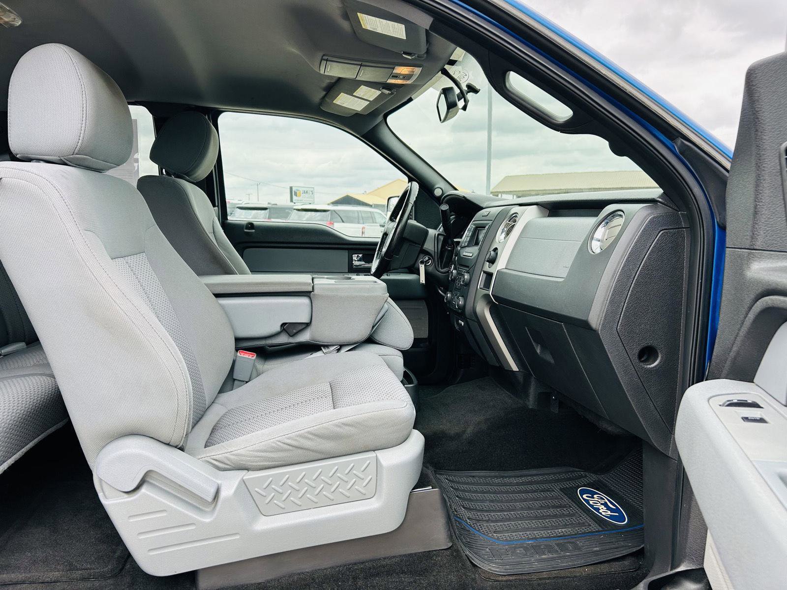 Used 2013 Ford F150 XLT w/ Luxury Equipment Group image 25