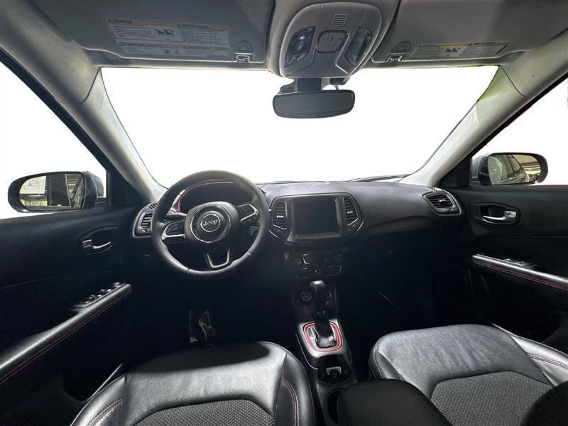 Used 2021 Jeep Compass Trailhawk AWD/4WD image 13