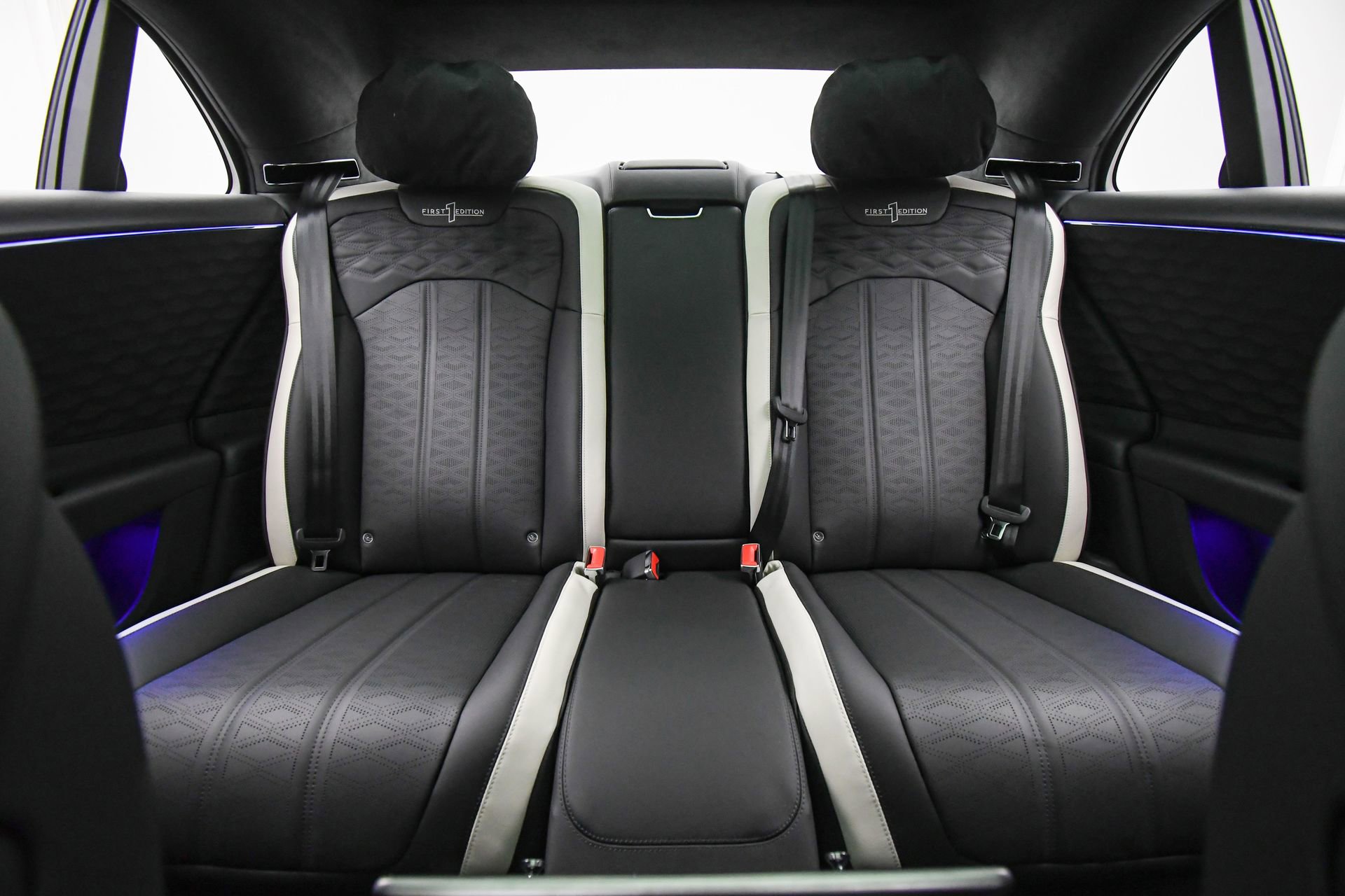 New 2025 Bentley Flying Spur Plug-In Hybrid image 18