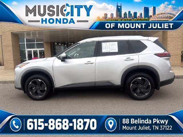 Used 2025 Nissan Rogue SV w/ SV Premium Package