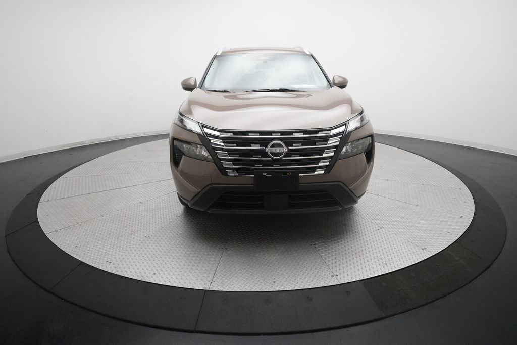 Certified 2024 Nissan Rogue SV w/ SV Premium Package image 11