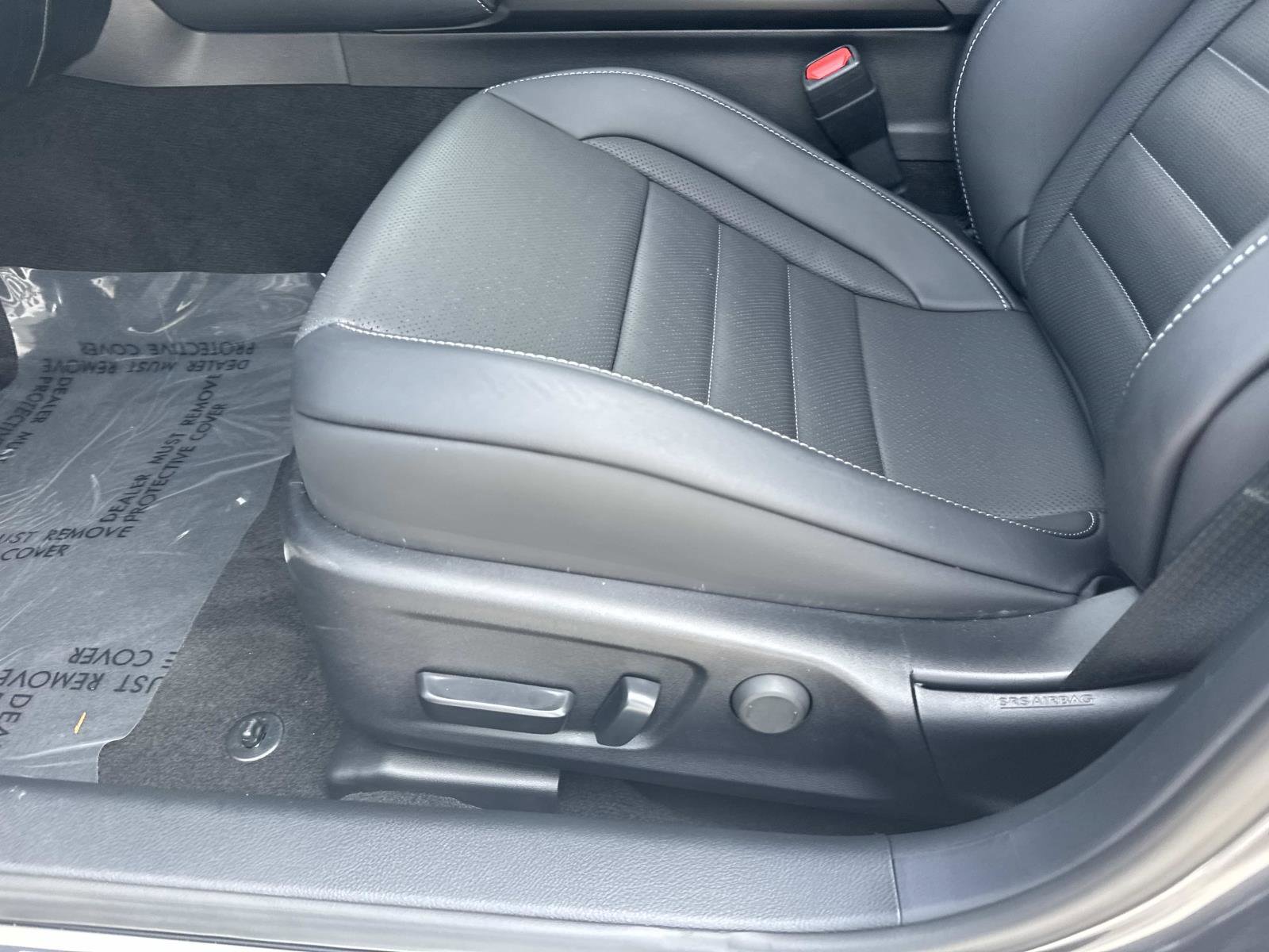 Used 2025 Lexus IS 350 F Sport w/ Accessory Package image 18