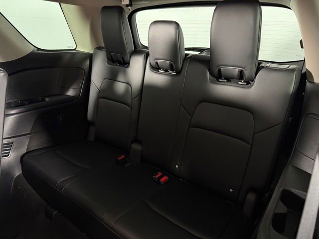 Used 2023 Nissan Pathfinder SL image 19