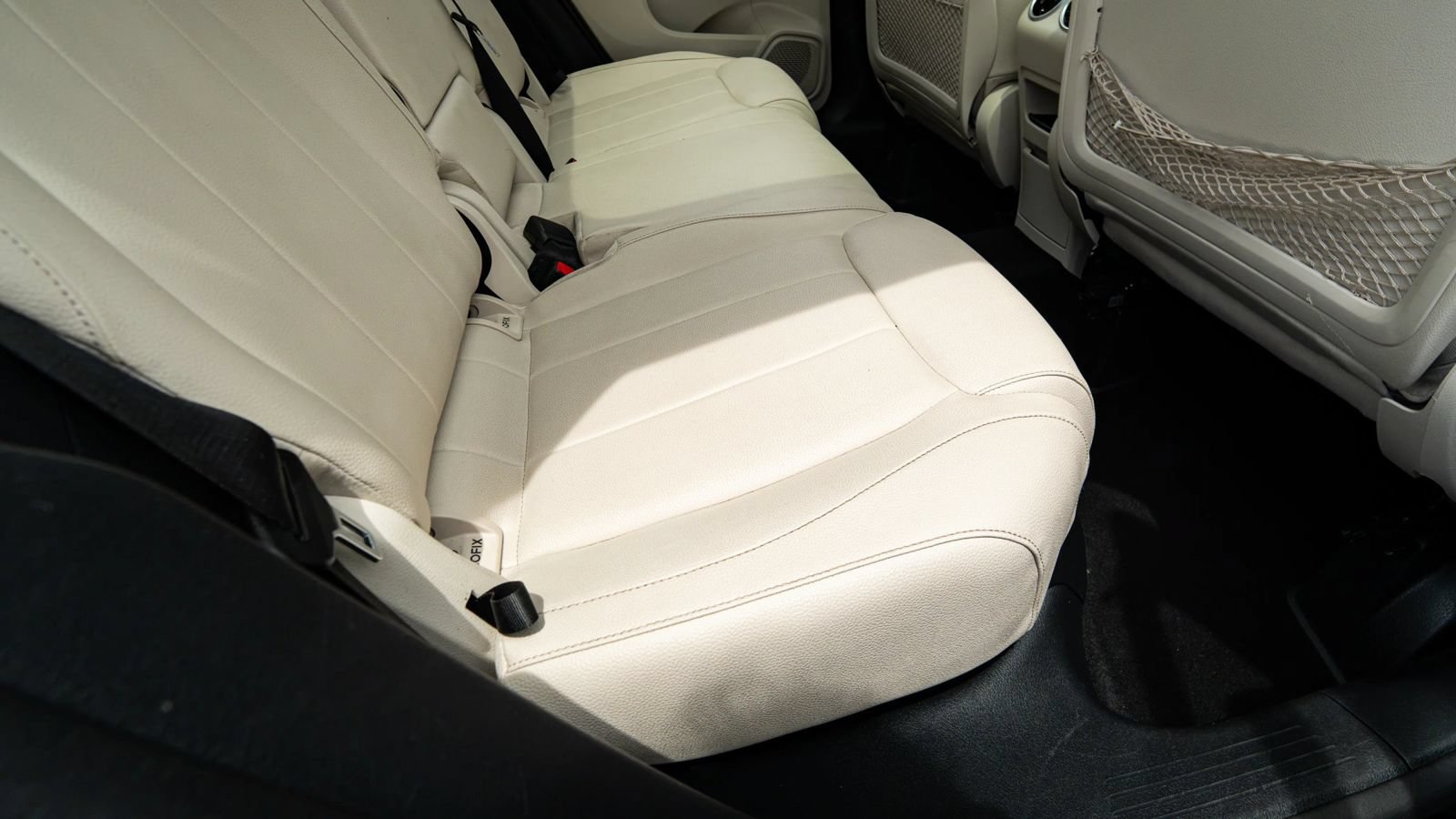 Used 2022 Mercedes-Benz GLA 250 4MATIC w/ Premium Package Lite image 20