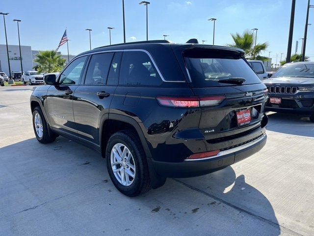 New 2025 Jeep Grand Cherokee Laredo X w/ Luxury Tech Group I image 5