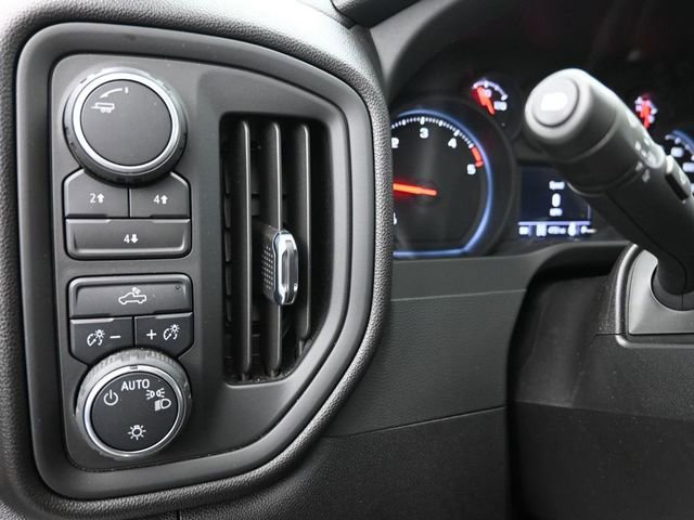 Used 2026 Chevrolet Silverado 2500 W/T image 24