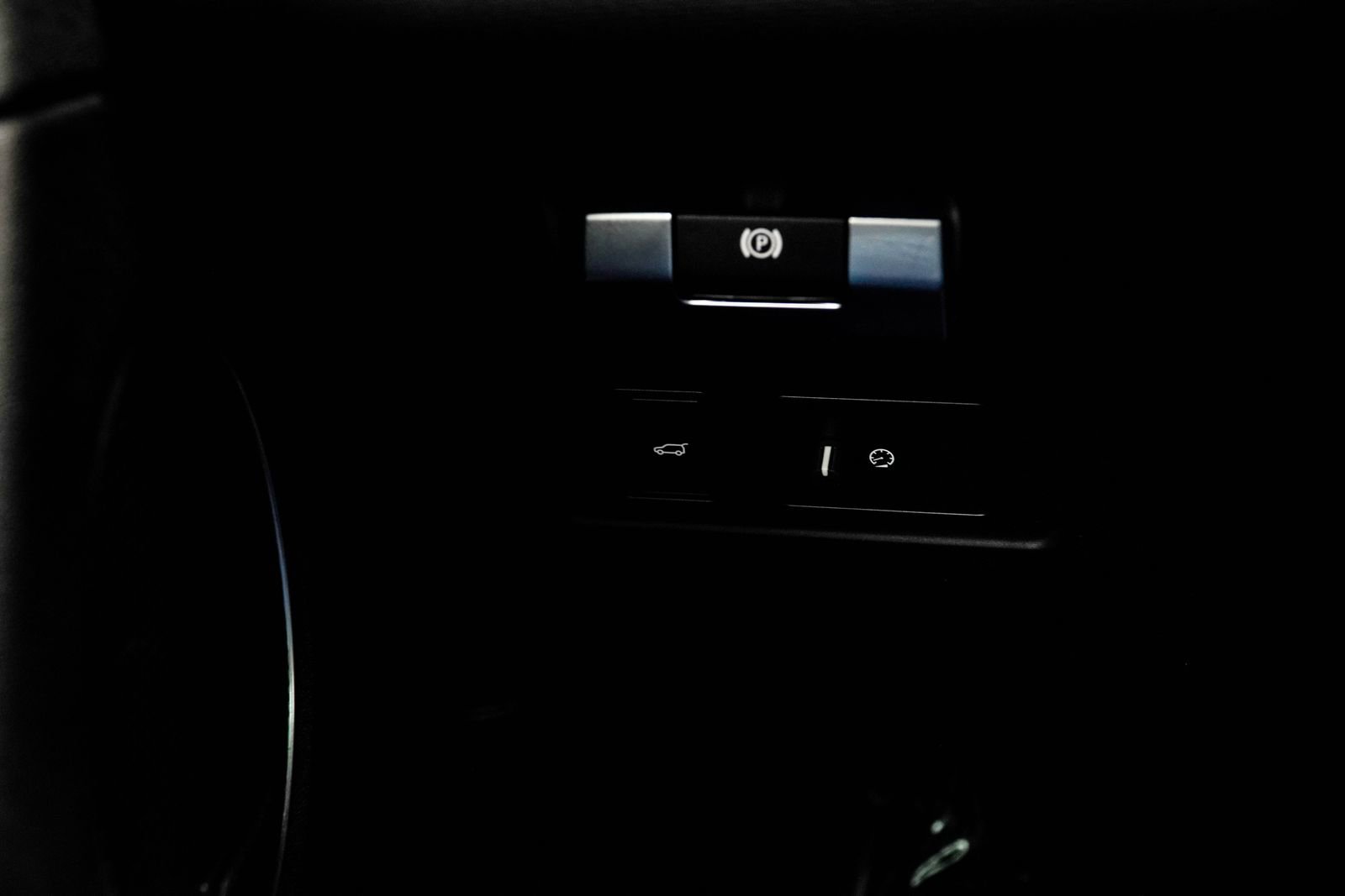 Used 2021 Land Rover Discovery Sport S R-Dynamic image 30