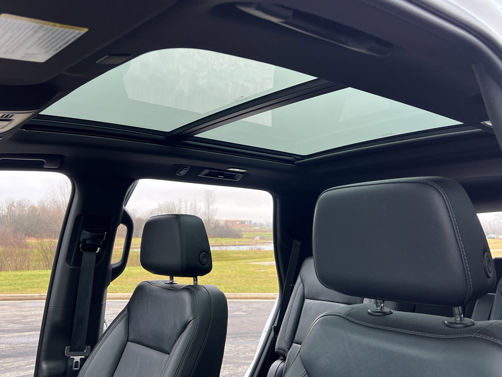 Used 2021 Chevrolet Tahoe Z71 image 22