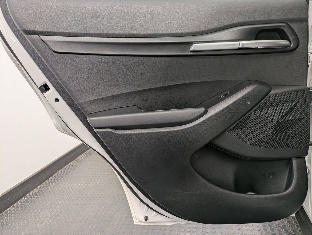 Certified 2025 Kia Seltos LX image 23
