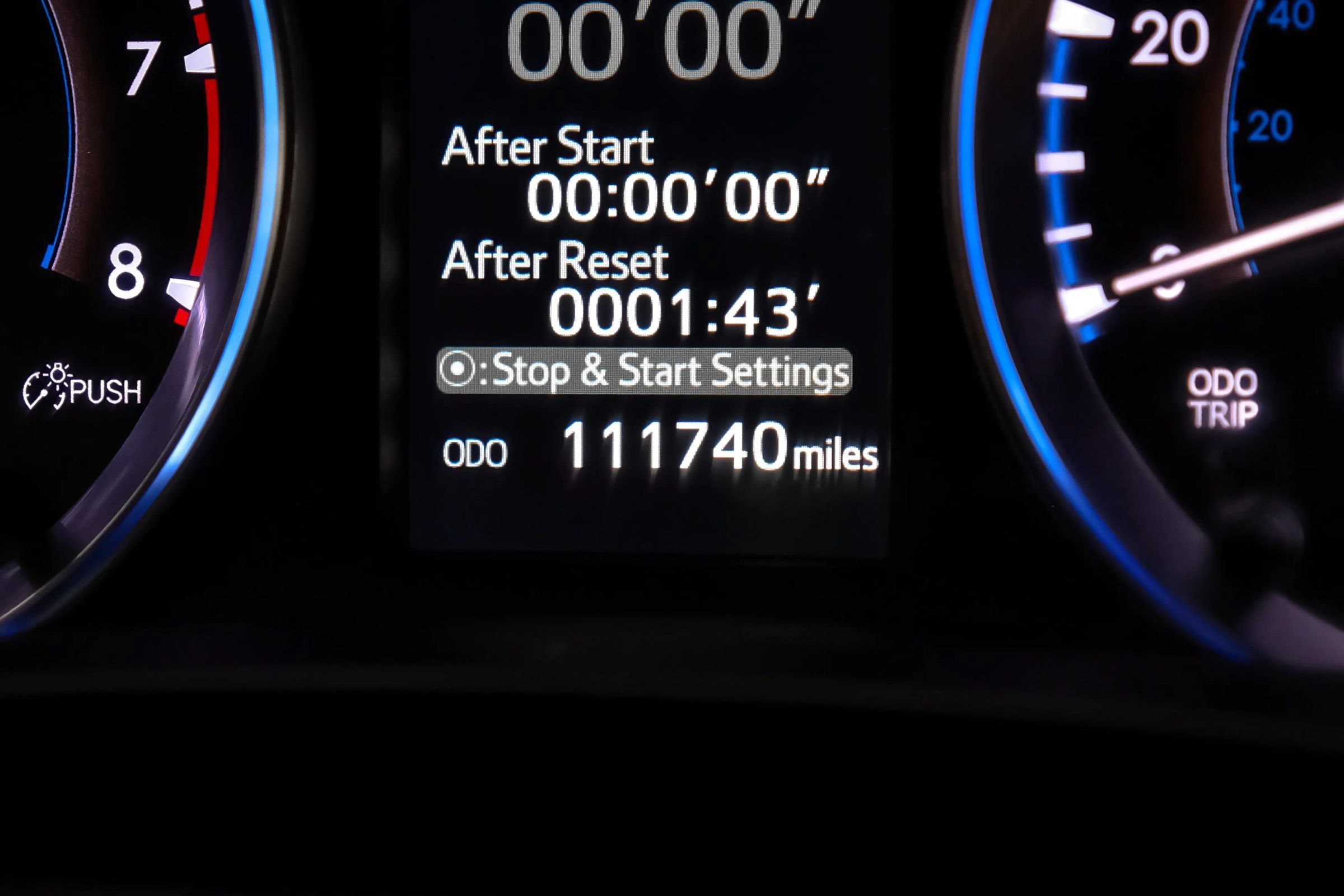 Used 2018 Toyota Highlander XLE FWD image 21