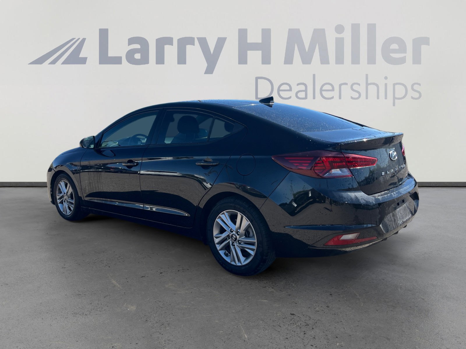 Used 2019 Hyundai Elantra SEL w/ Cargo Package image 3