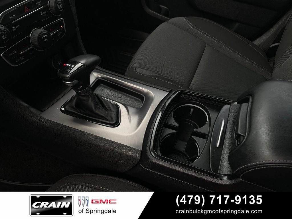 Used 2021 Dodge Charger SXT w/ Blacktop Package RWD image 17