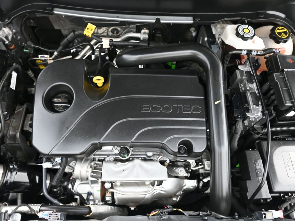 Used 2024 GMC Terrain SLE image 23