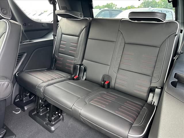 New 2026 GMC Yukon AT4 Ultimate AWD/4WD image 25