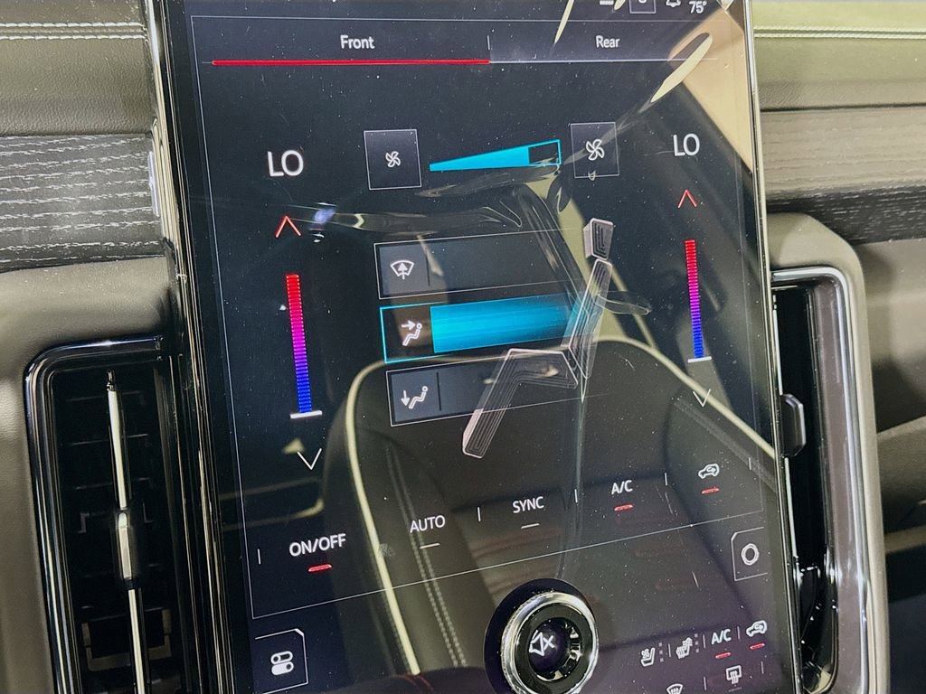 New 2026 GMC Yukon XL AT4 Ultimate image 10