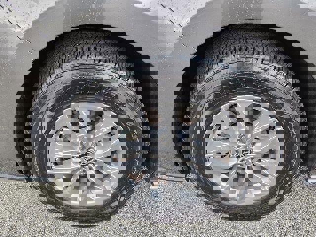 Used 2024 Toyota Sienna XLE image 12