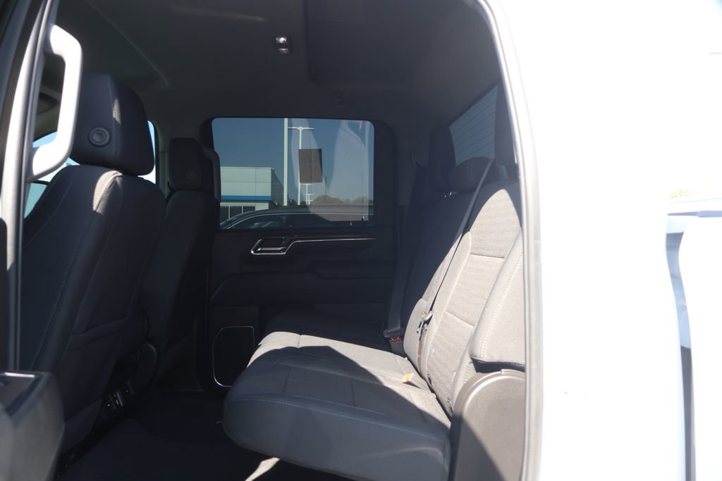 Used 2024 Chevrolet Silverado 2500 LT AWD/4WD image 34