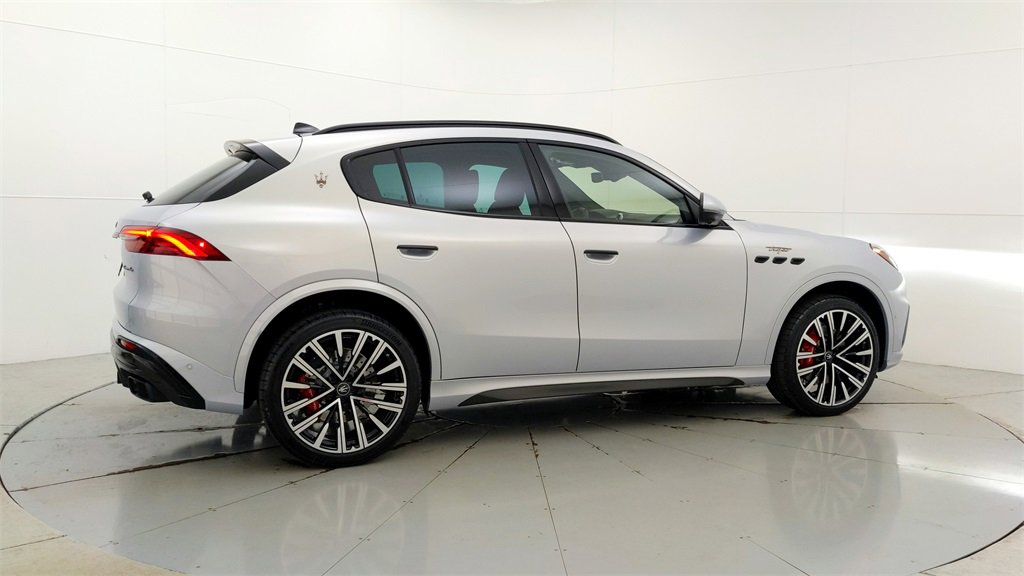 New 2024 Maserati Grecale Trofeo image 6