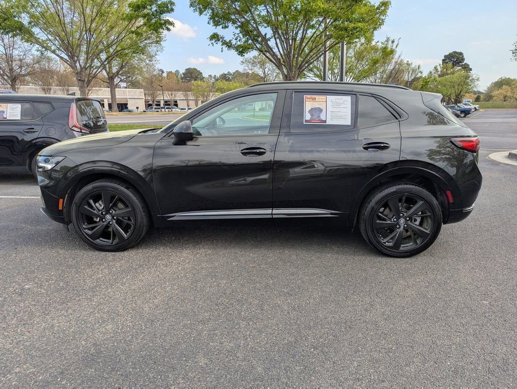 Used 2023 Buick Envision Essence w/ Sport Touring Package AWD/4WD image 5