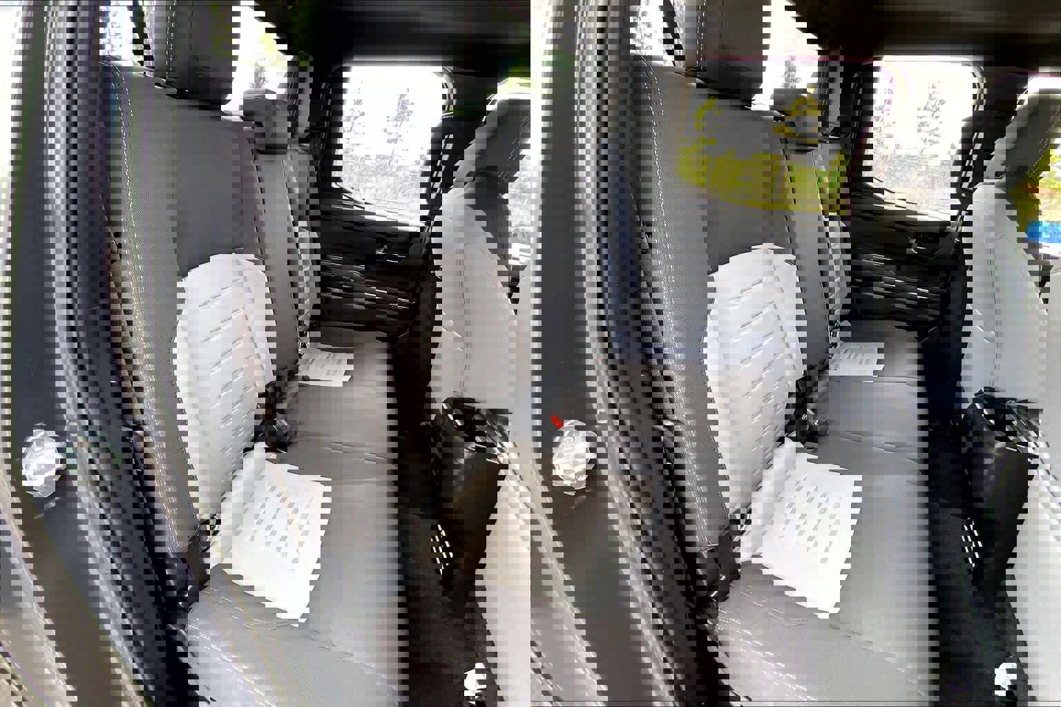 Used 2025 Toyota Tacoma TRD Sport image 19