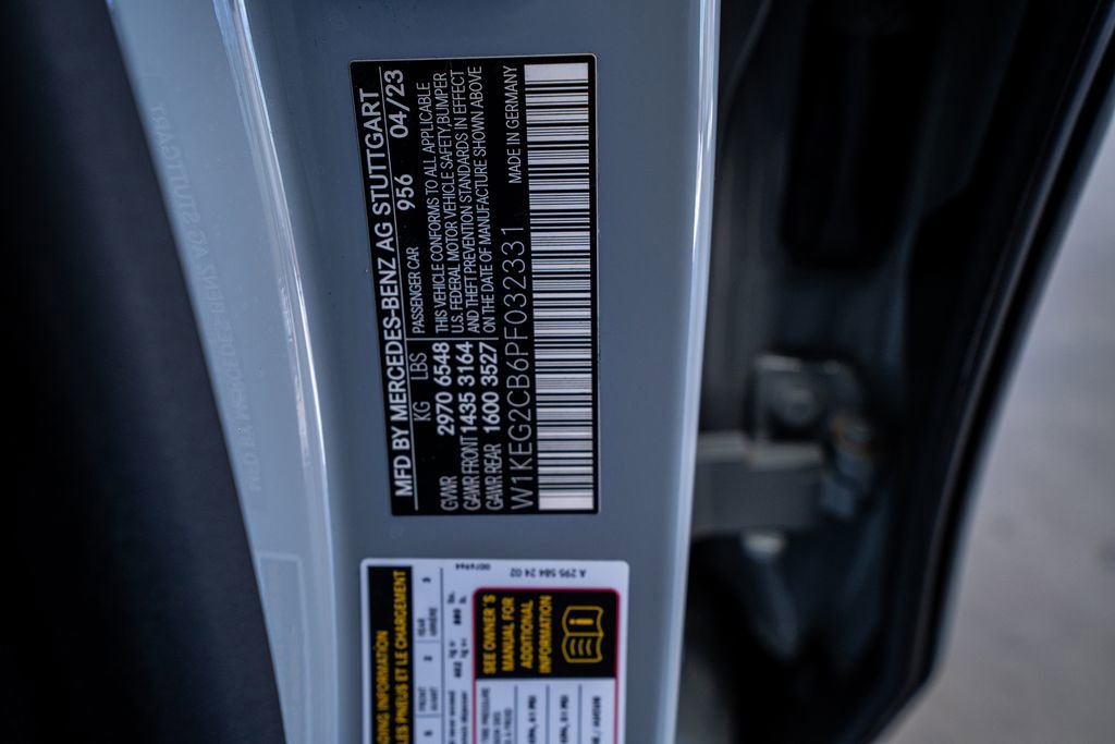 Used 2023 Mercedes-Benz EQE 500 4MATIC Sedan image 58