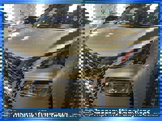 Used 2023 Nissan Rogue SL image 5