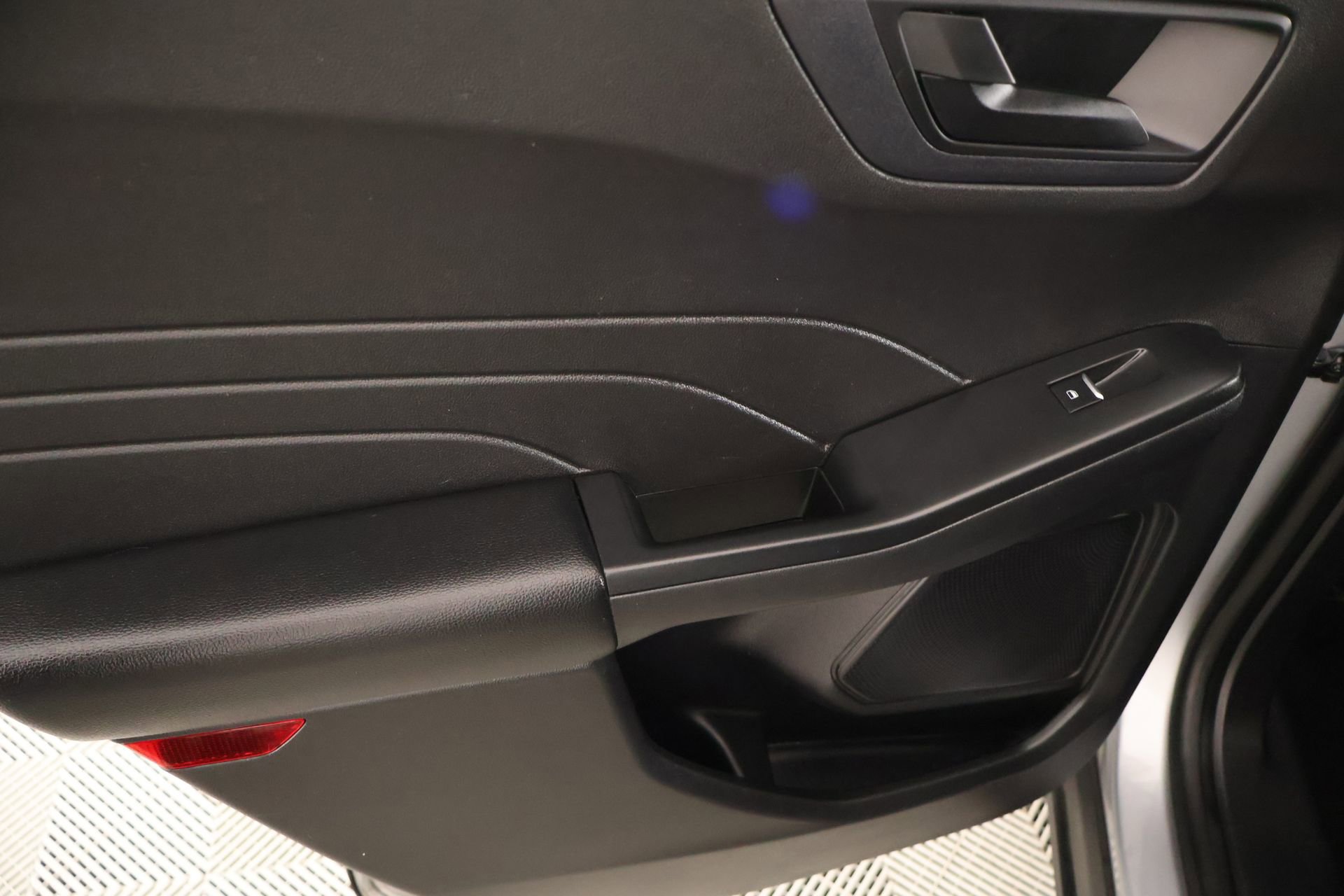 Used 2023 Ford Escape Active w/ Cold Weather Package image 16