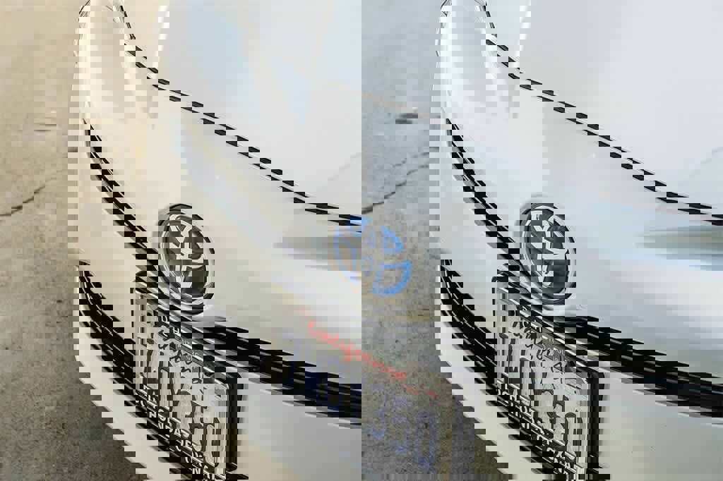 Used 2016 Toyota Prius Four Touring image 9