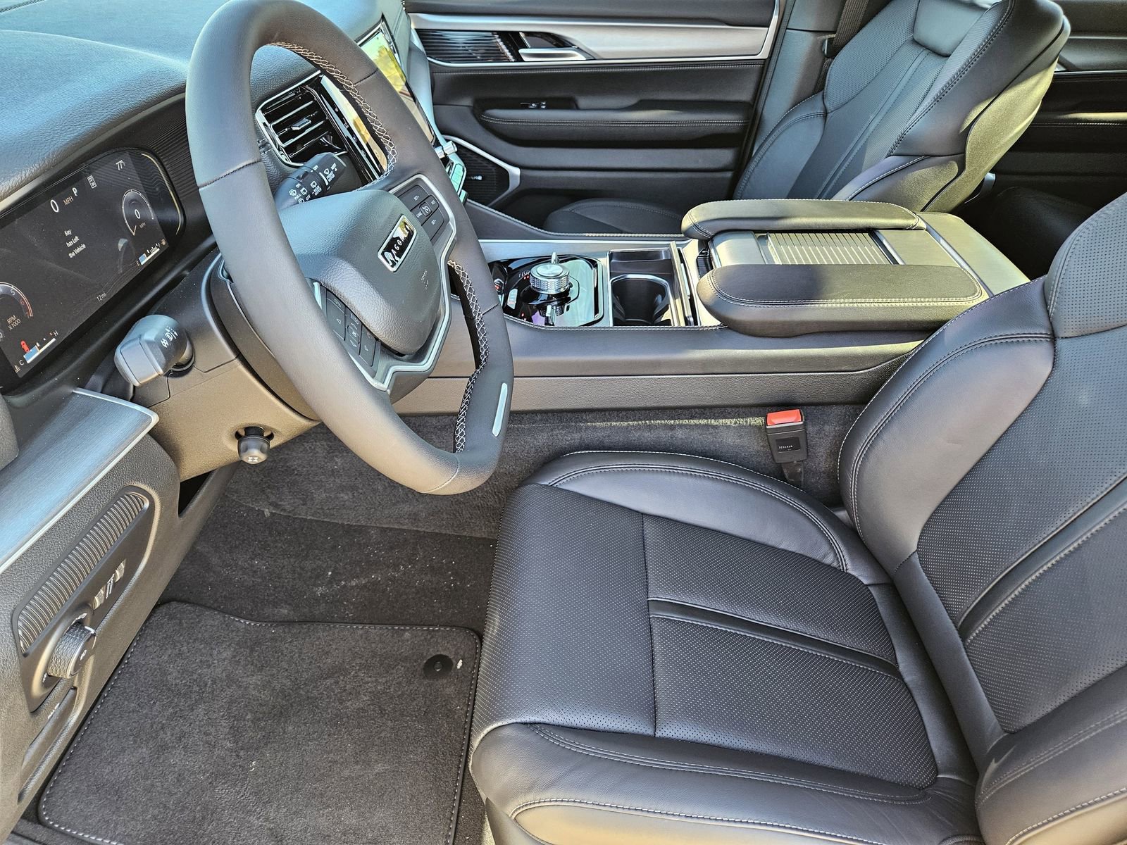 New 2025 Jeep Wagoneer Series II image 12