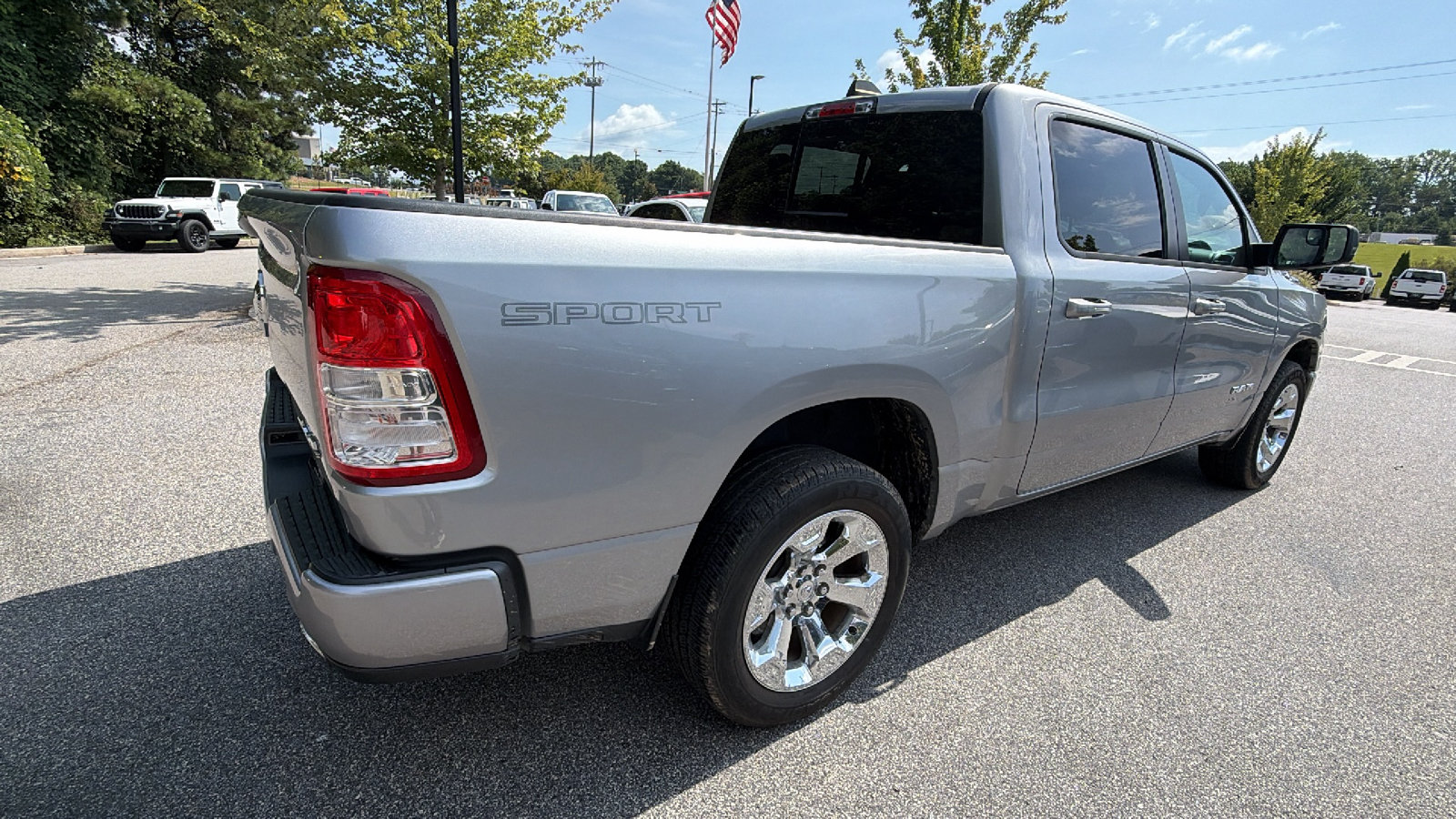 Used 2023 RAM 1500 Big Horn AWD/4WD image 8