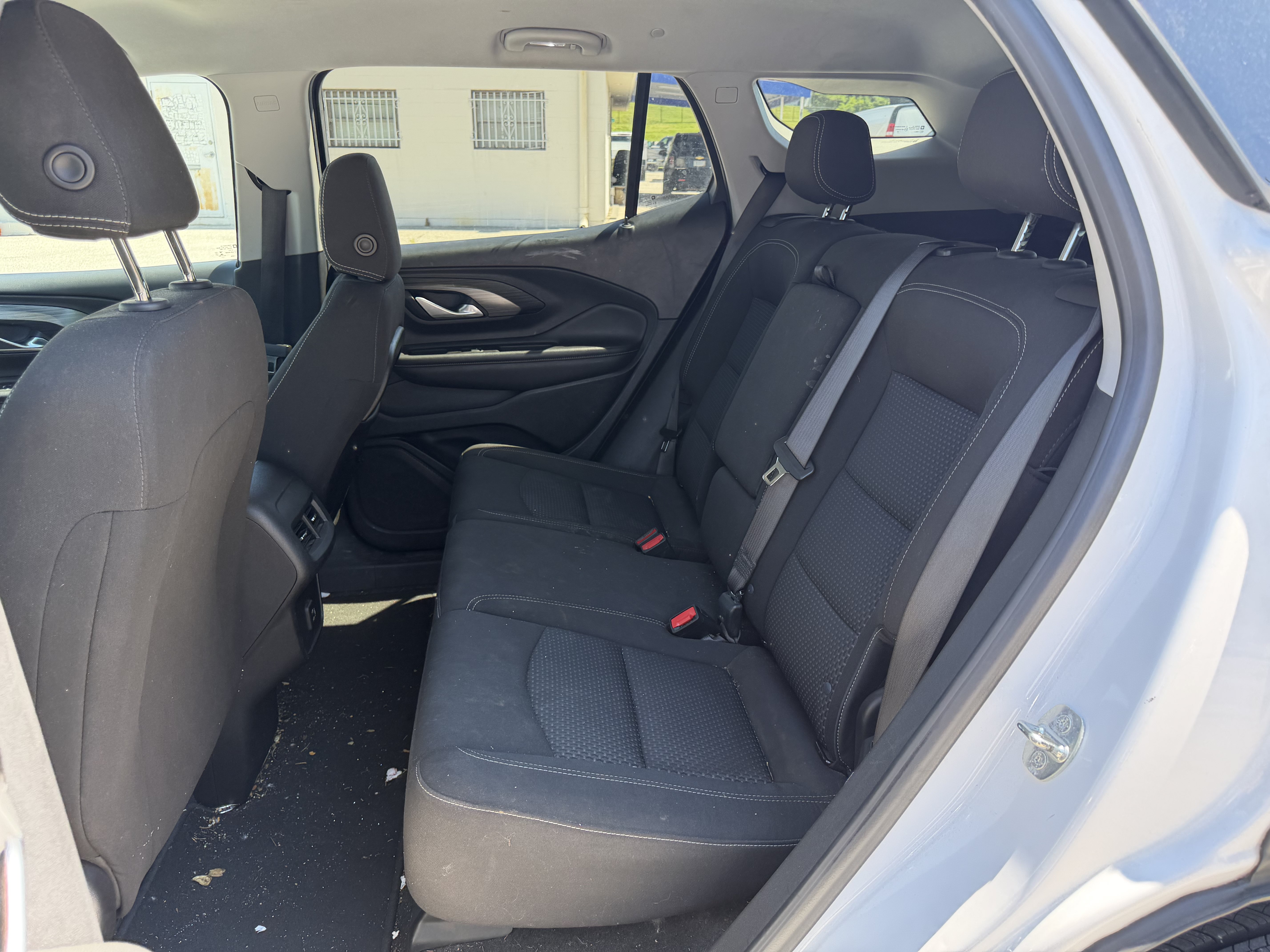 Used 2022 GMC Terrain SLE FWD image 12