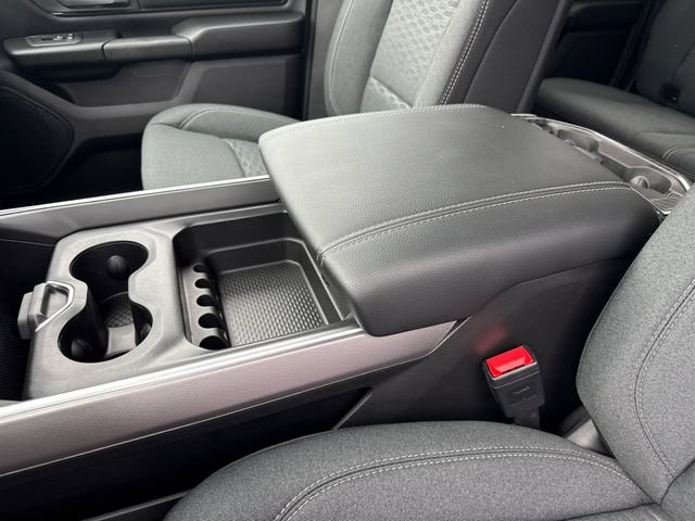 New 2026 RAM 1500 Express AWD/4WD image 12