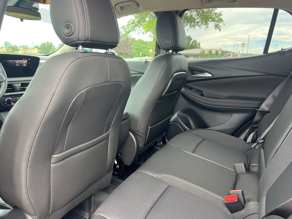 New 2026 Buick Encore GX Preferred w/ Comfort Package AWD/4WD image 30