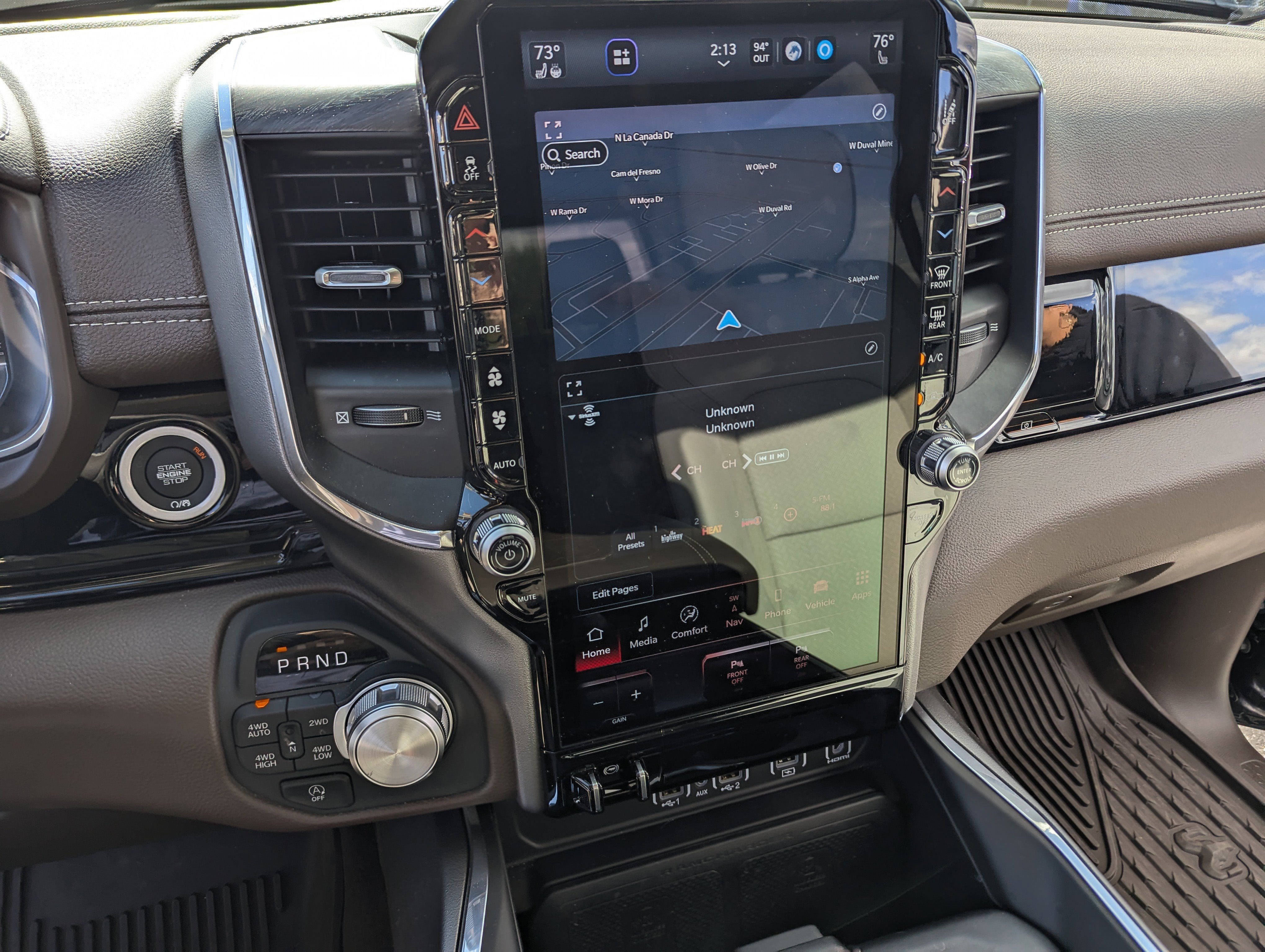 Used 2025 RAM 1500 Laramie image 11