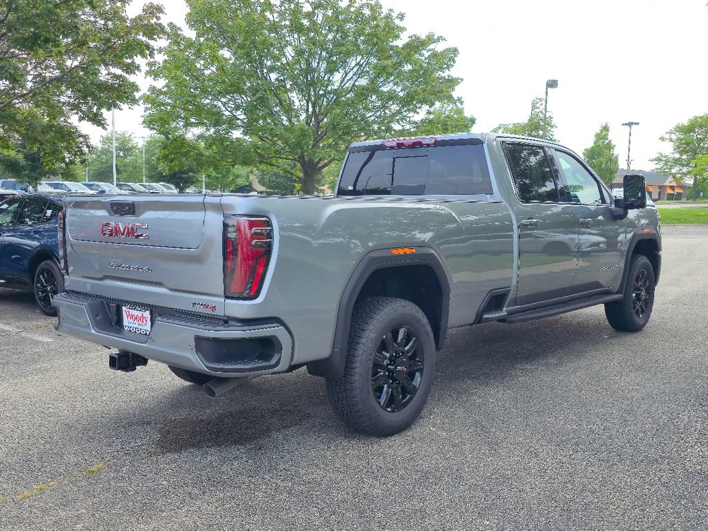 New 2026 GMC Sierra 2500 AT4 w/ AT4 Premium Plus Package AWD/4WD image 8