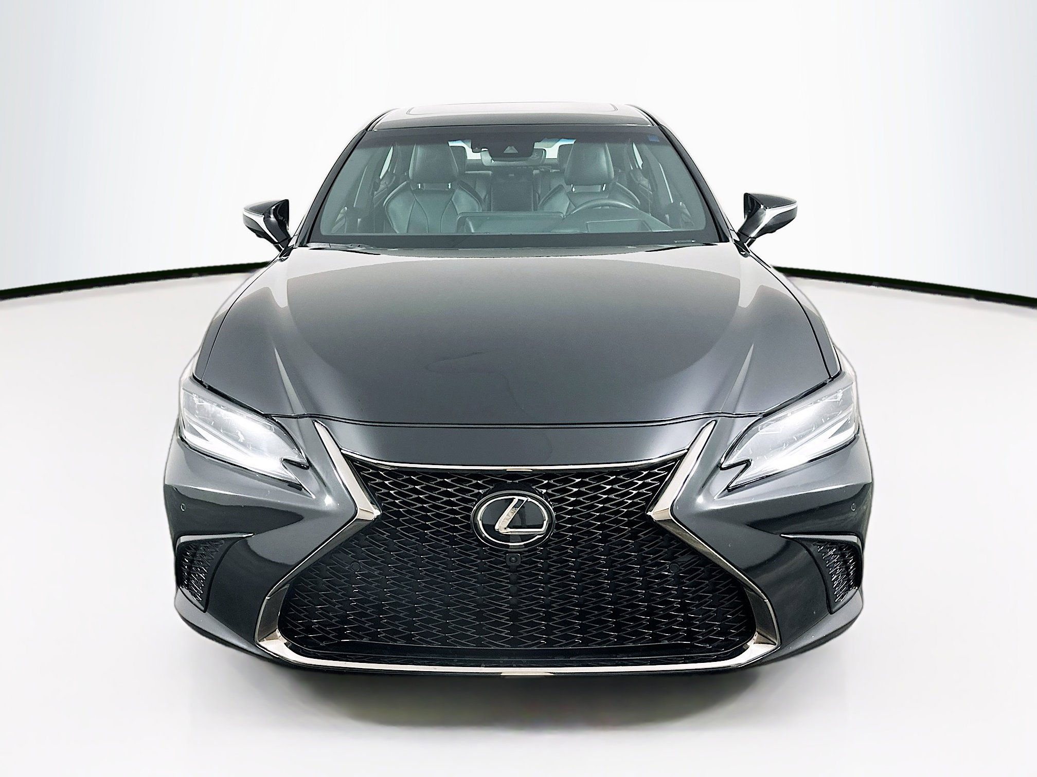 Used 2023 Lexus ES 350 F Sport image 2