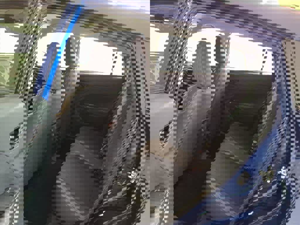 Used 2025 Subaru Impreza 2.0i image 16