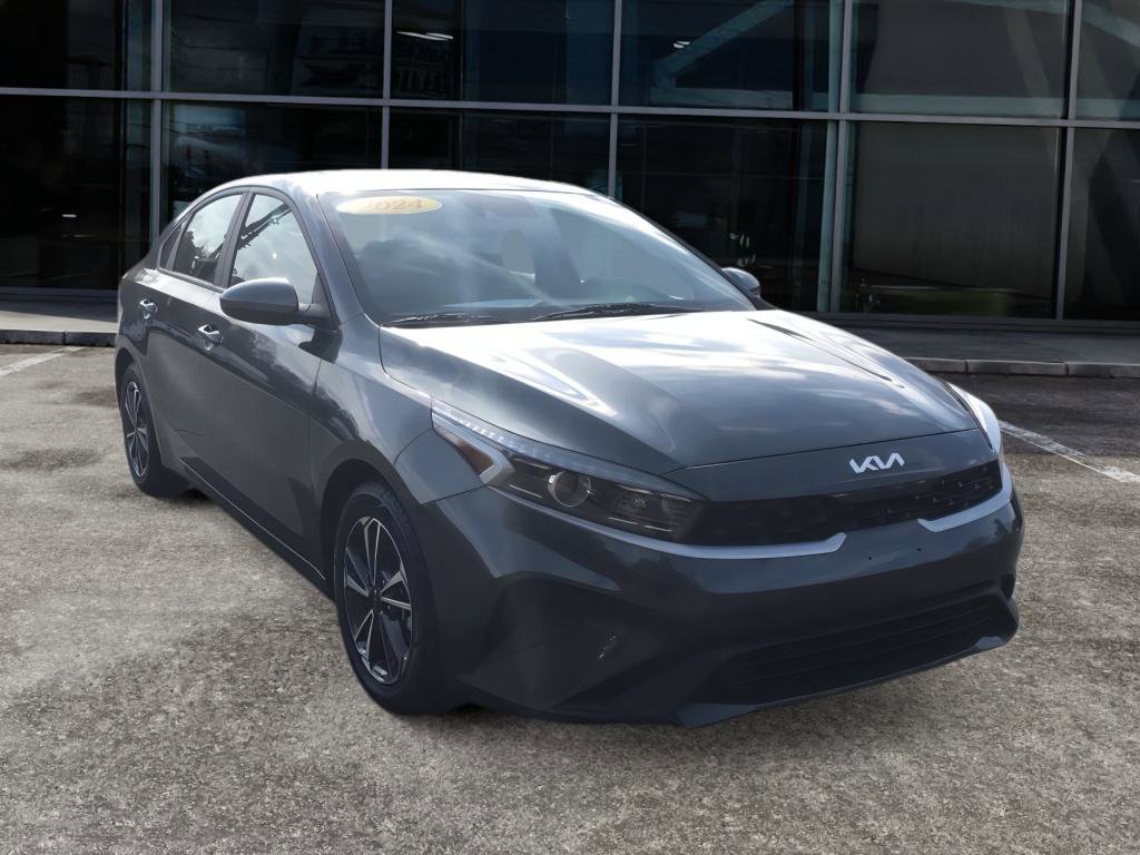 Used 2024 Kia Forte LXS image 3