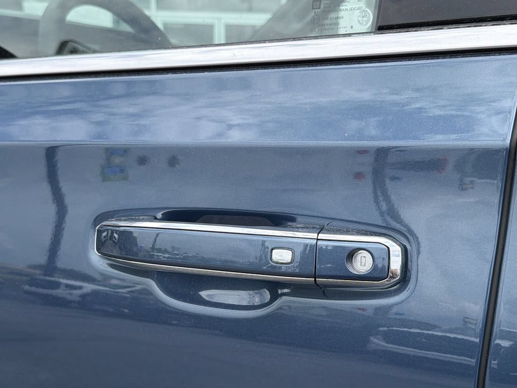 New 2026 GMC Yukon Denali w/ Advanced Technology Package RWD image 31