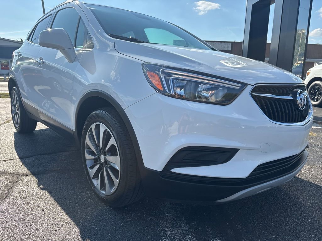 Used 2021 Buick Encore Preferred image 10