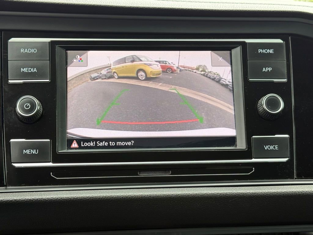 Used 2024 Volkswagen Jetta S image 23