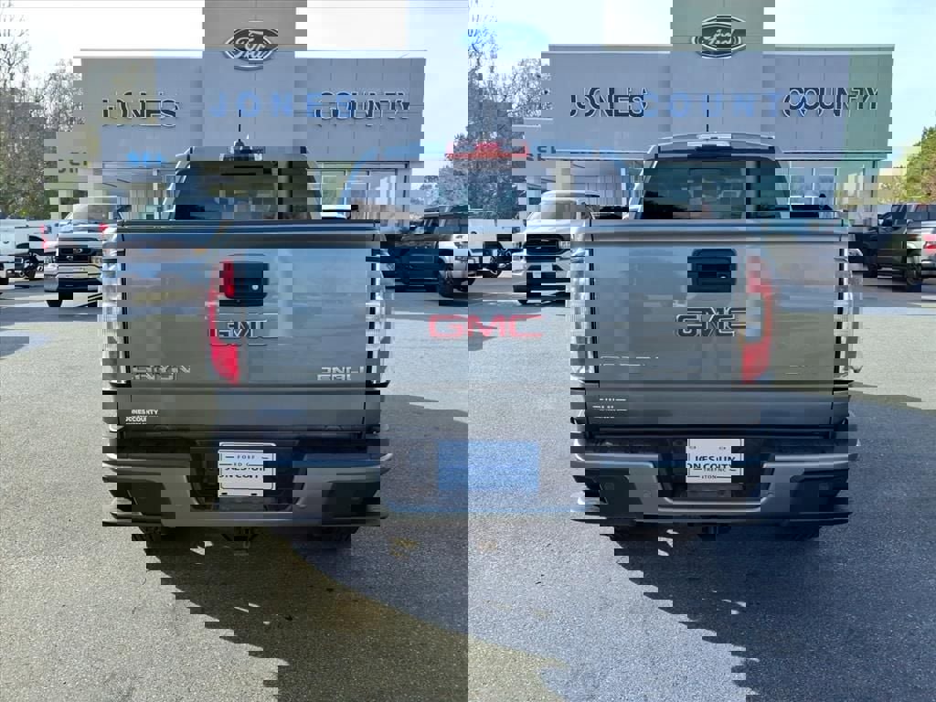 Used 2020 GMC Canyon Denali image 3